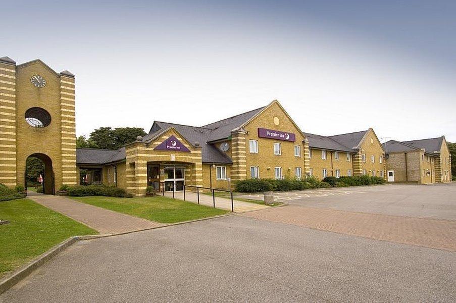 Premier Inn Aldershot Exterior foto